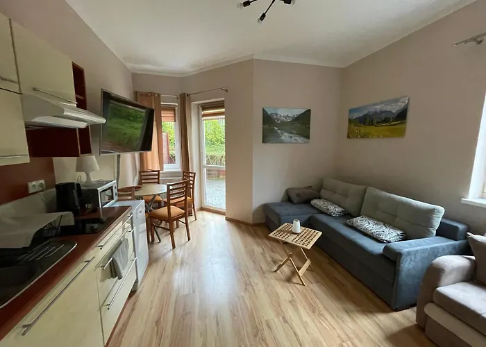 Zacisze Apartment *